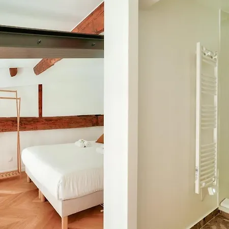 Belle Epoque - Magnifique Duplex Avec Mezzanine Pour 4 Apartamento *