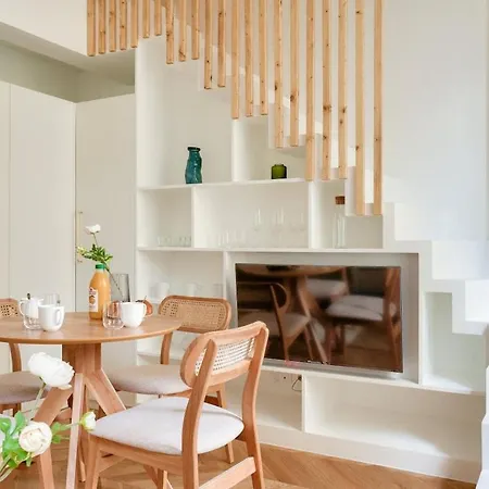 Belle Epoque - Magnifique Duplex Avec Mezzanine Pour 4 * París