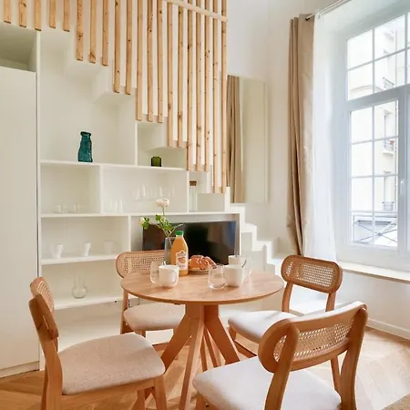 Belle Epoque - Magnifique Duplex Avec Mezzanine Pour 4 *